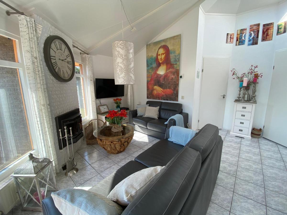 Ferienhaus Am Meer Mit Kamin & Sauna - Seestern 251 Джулианадорп Екстериор снимка