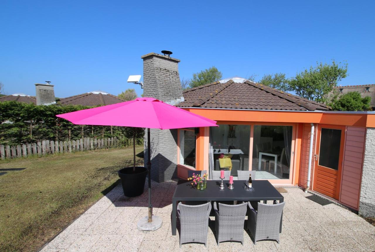 Ferienhaus Am Meer Mit Kamin & Sauna - Seestern 251 Джулианадорп Екстериор снимка