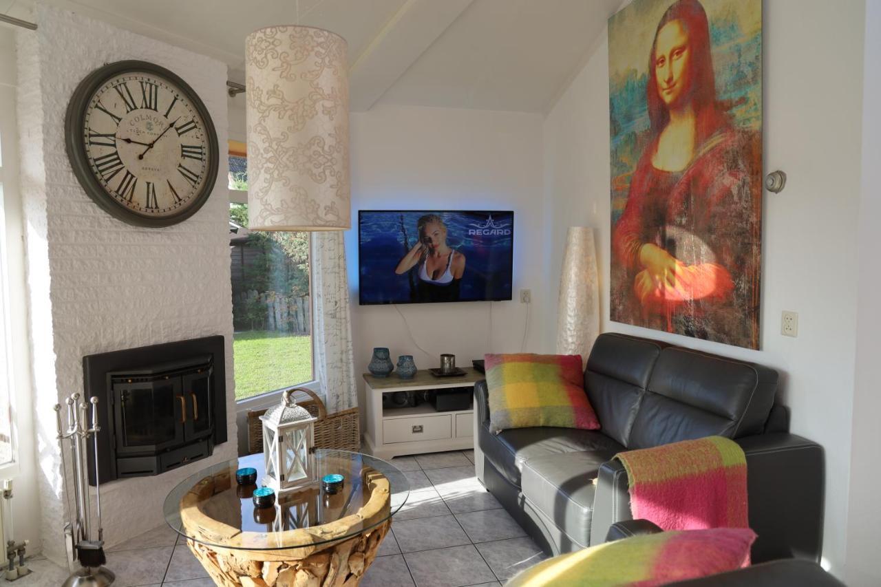 Ferienhaus Am Meer Mit Kamin & Sauna - Seestern 251 Джулианадорп Екстериор снимка